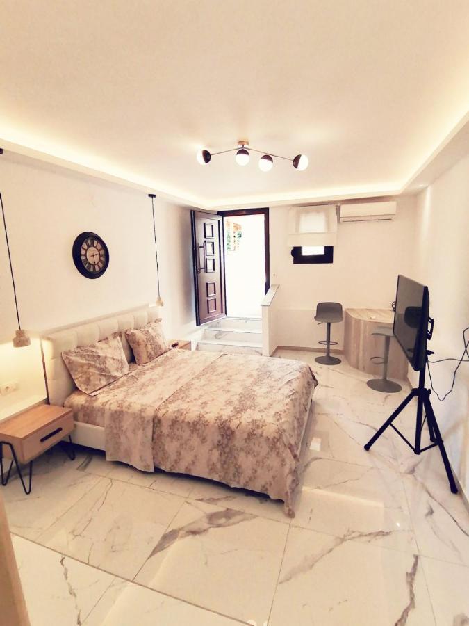Apartment Theasis 3 Neos Marmaras
